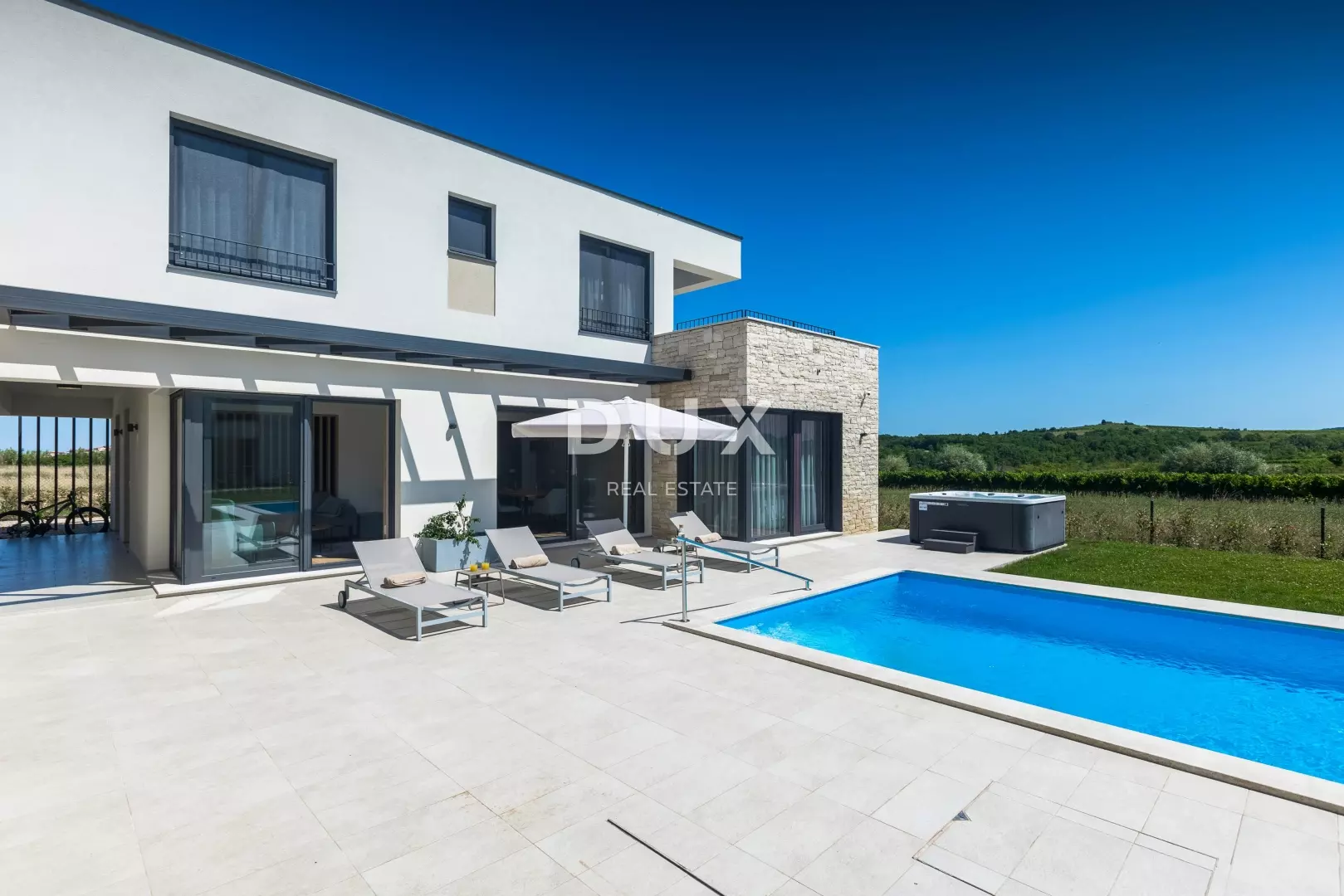 4-bedroom Villa In Brtonigla, Croatia (274 M²)