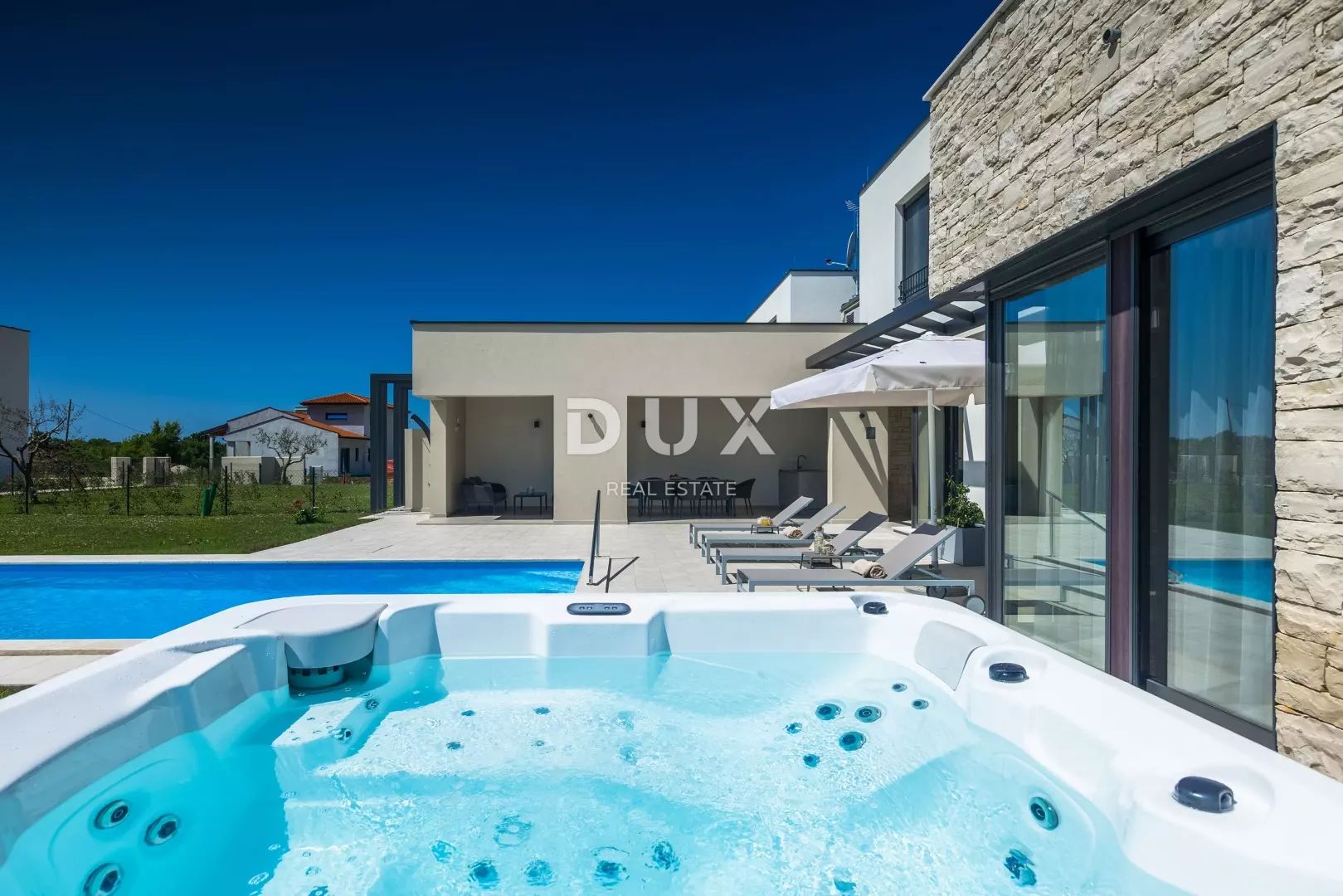 4-bedroom Villa In Brtonigla, Croatia (274 M²)