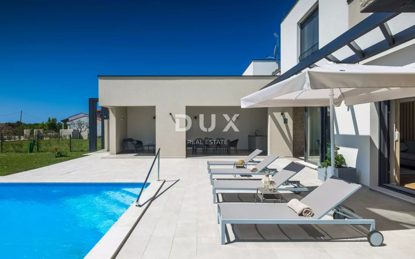 4-bedroom Villa In Brtonigla, Croatia (274 M²)