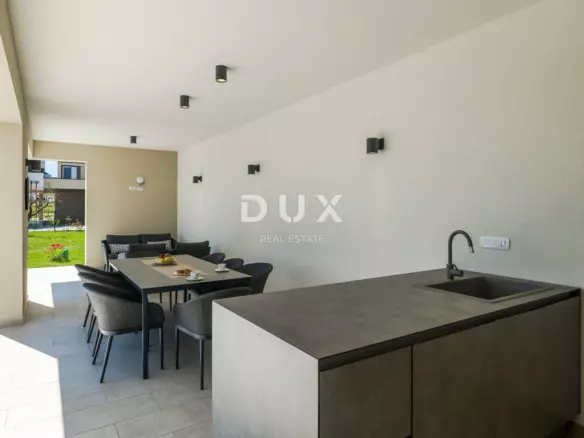 4-bedroom Villa In Brtonigla, Croatia (274 M²)