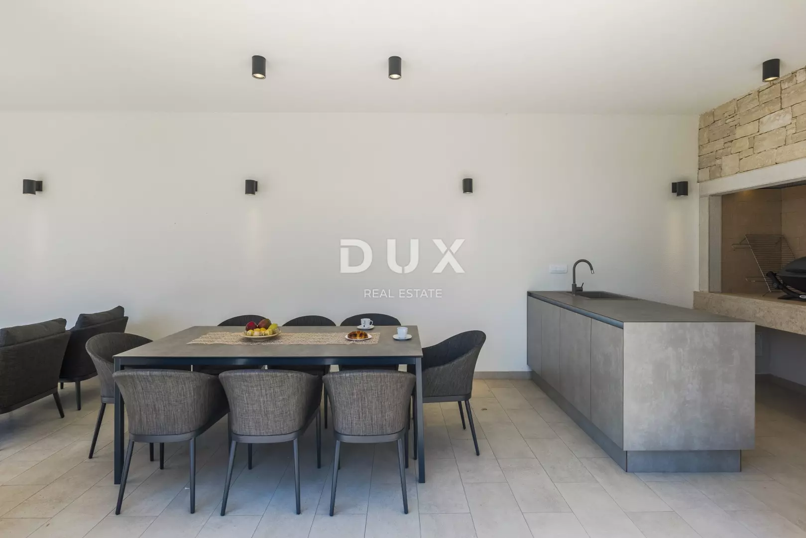 4-bedroom Villa In Brtonigla, Croatia (274 M²)