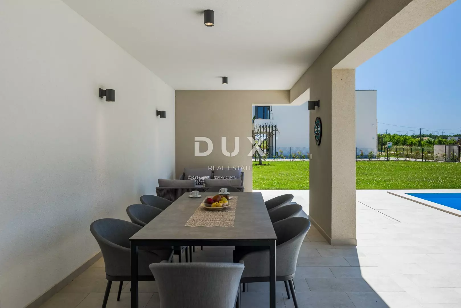 8-bedroom Villa In Brtonigla, Croatia (538 M²)