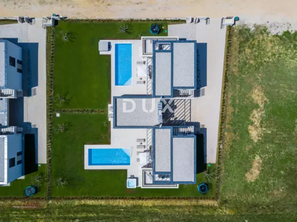 8-bedroom Villa In Brtonigla, Croatia (538 M²)