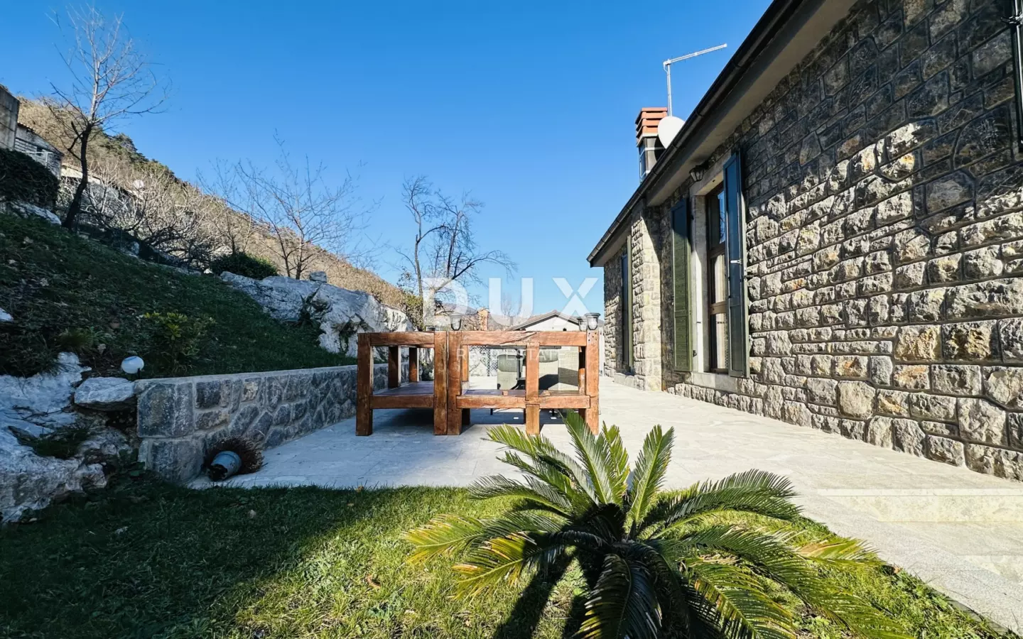 3-bedroom Villa In Poljane, Croatia (250 M²)