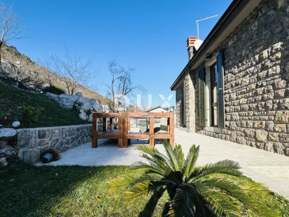 3-bedroom Villa In Poljane, Croatia (250 M²)