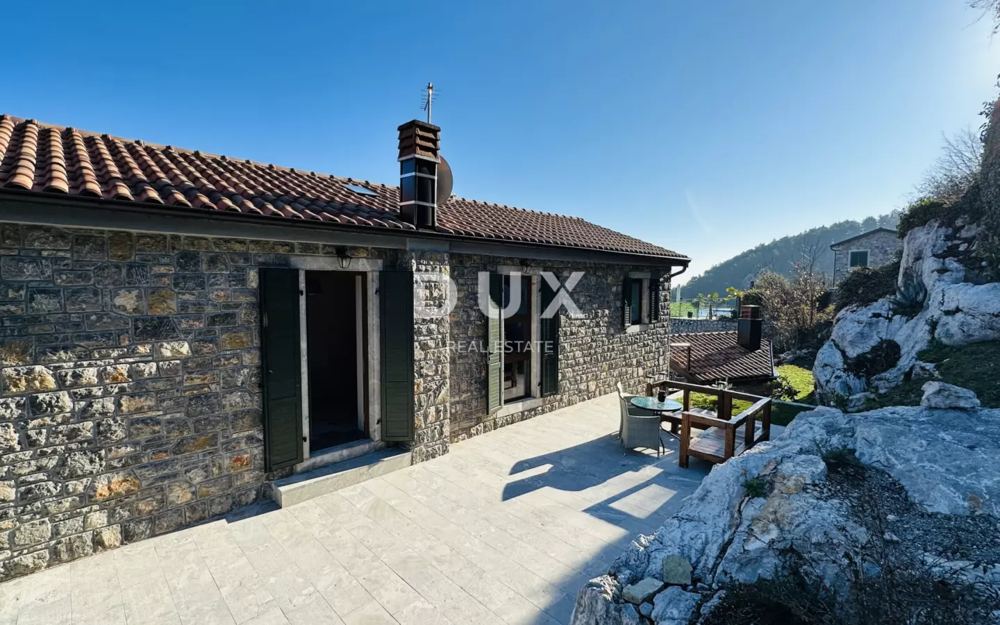 3-bedroom Villa In Poljane, Croatia (250 M²)