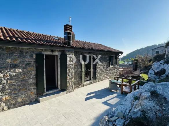 3-bedroom Villa In Poljane, Croatia (250 M²)