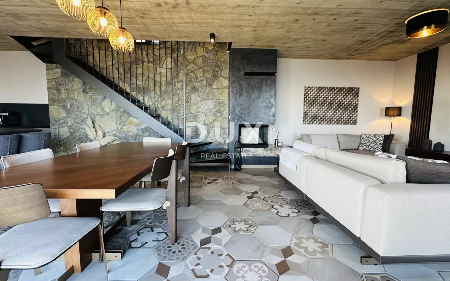 3-bedroom Villa In Poljane, Croatia (250 M²)