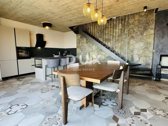 3-bedroom Villa In Poljane, Croatia (250 M²)
