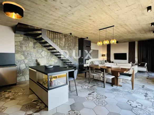 3-bedroom Villa In Poljane, Croatia (250 M²)