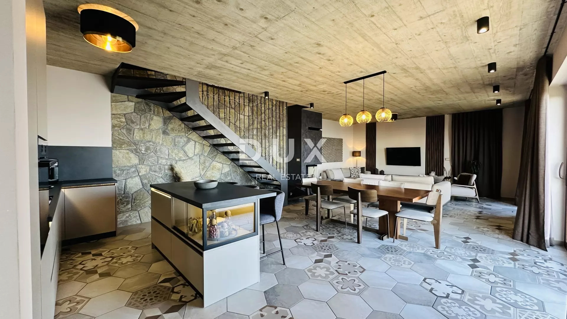 1769075924_image00058-ae2d7b 3-bedroom Villa In Poljane, Croatia (250 M²)