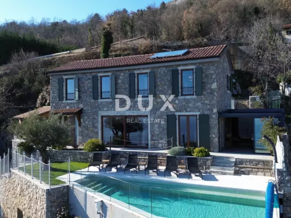 3-bedroom Villa In Poljane, Croatia (250 M²)
