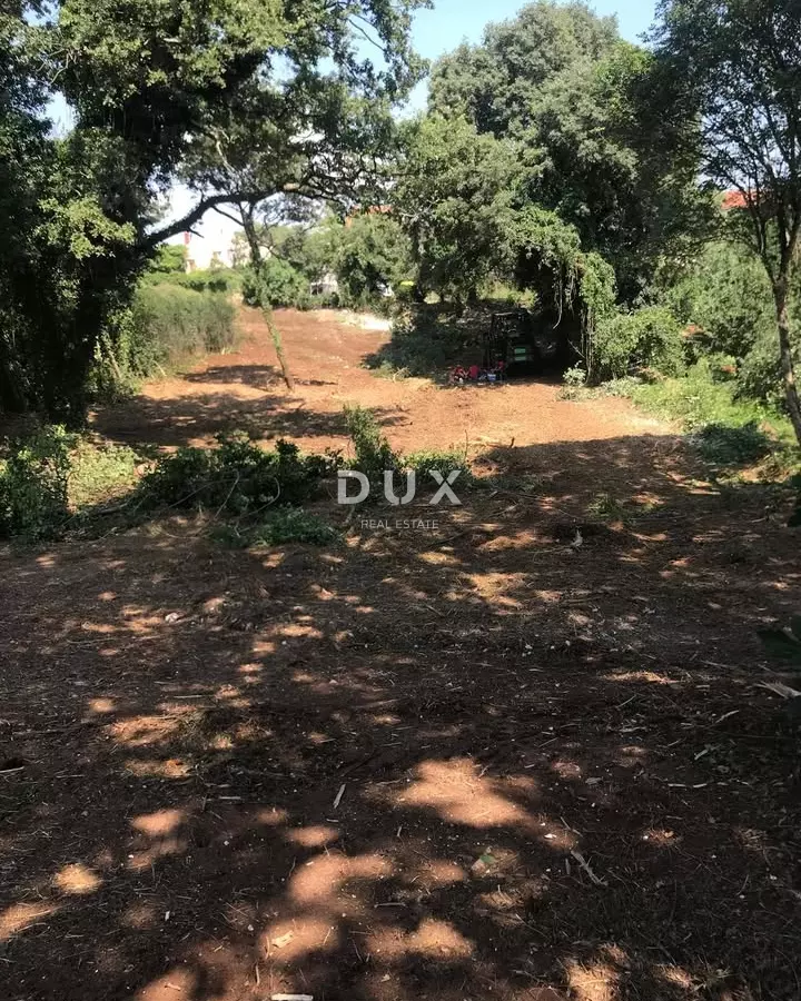 Land In Pinezići, Croatia (1.137 M²)