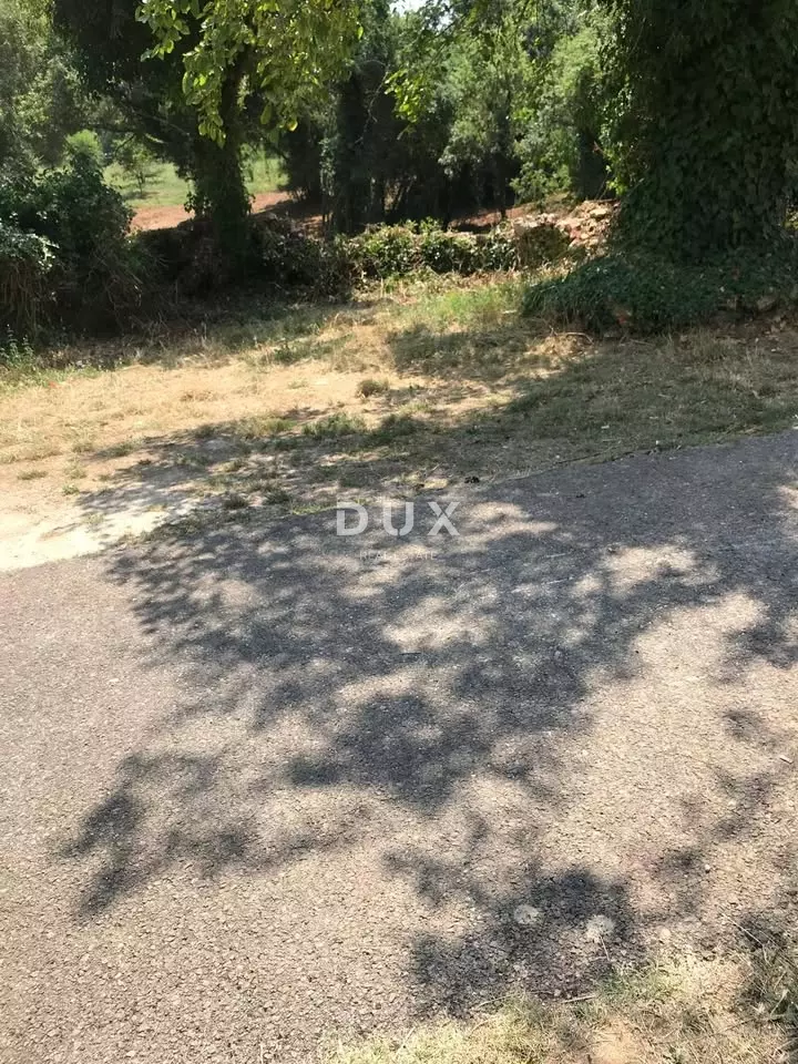 Land In Pinezići, Croatia (1.137 M²)