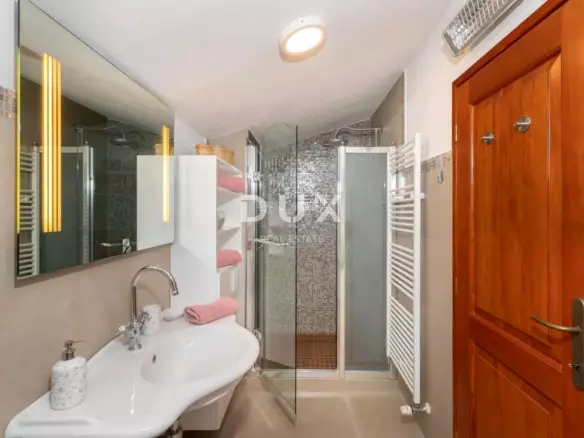 3-bedroom Detached House In Labin, Croatia (200 M²)