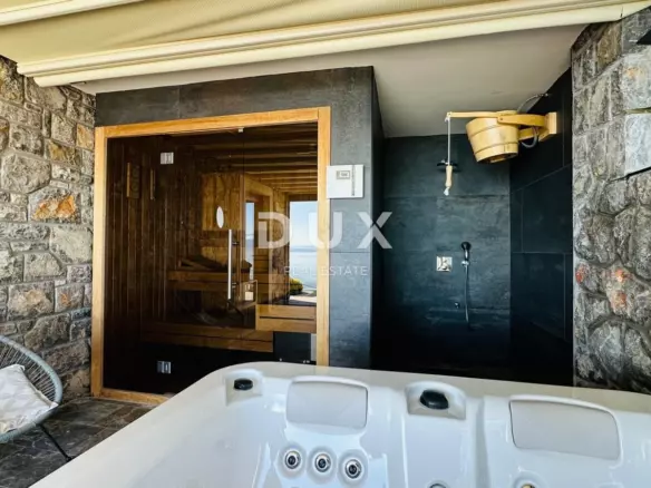 3-bedroom Villa In Poljane, Croatia (250 M²)