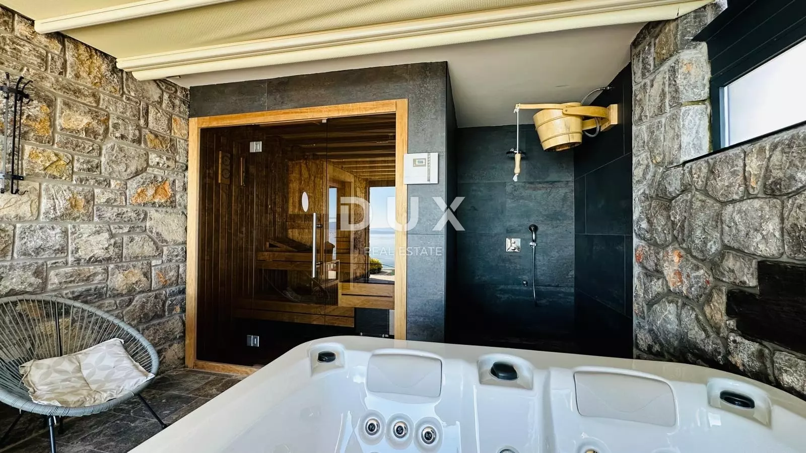 1769515349_990ab29a-2078-4116-a4f4-e3b5fe0bd74b-8a4ea3 3-bedroom Villa In Poljane, Croatia (250 M²)