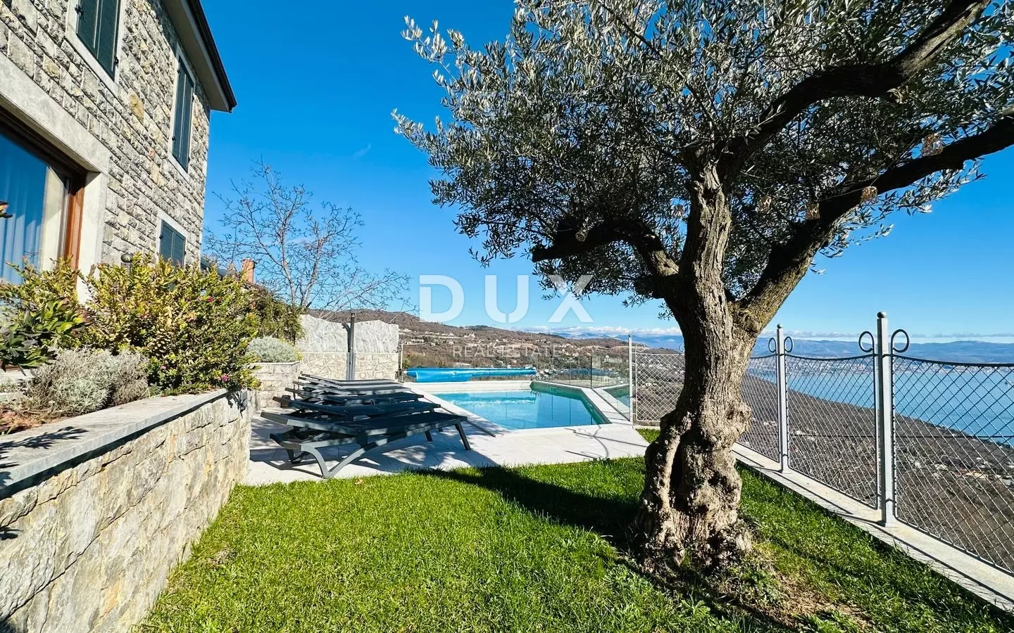 3-bedroom Villa In Poljane, Croatia (250 M²)