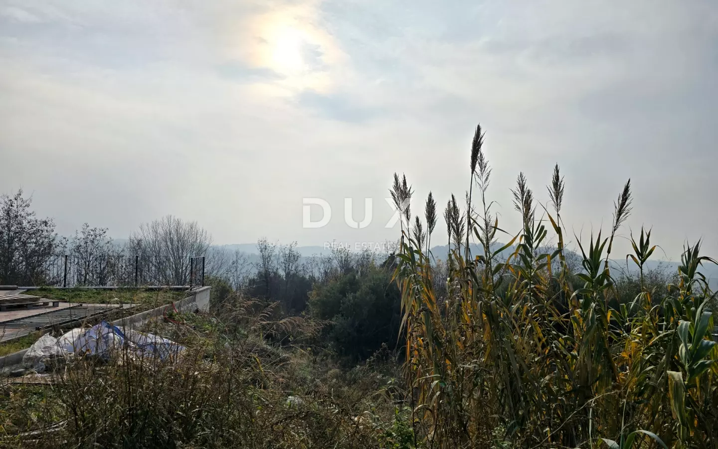 Land In Buje, Croatia (719 M²)