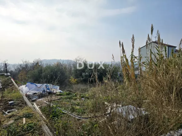 Land In Buje, Croatia (719 M²)