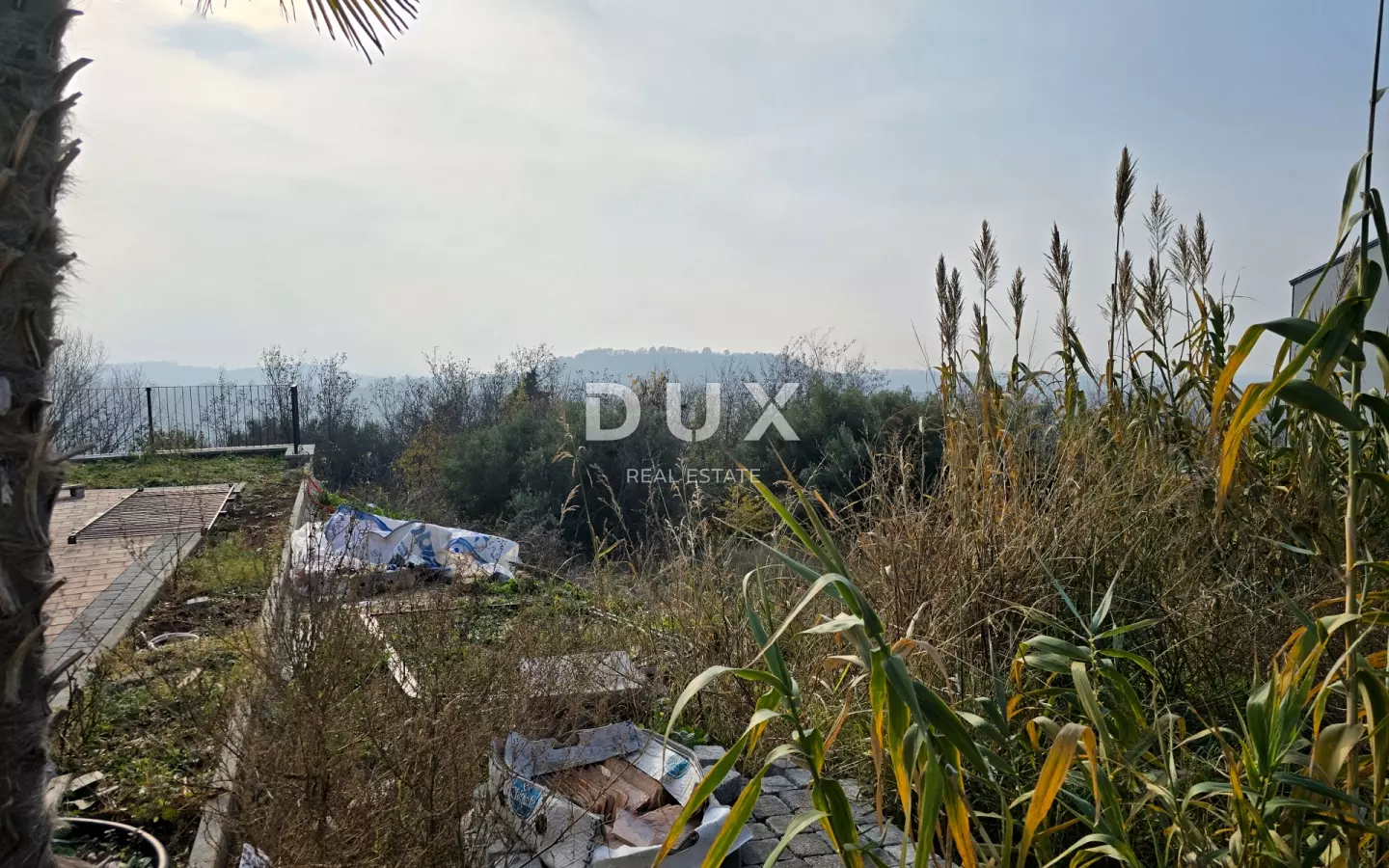 Land In Buje, Croatia (719 M²)