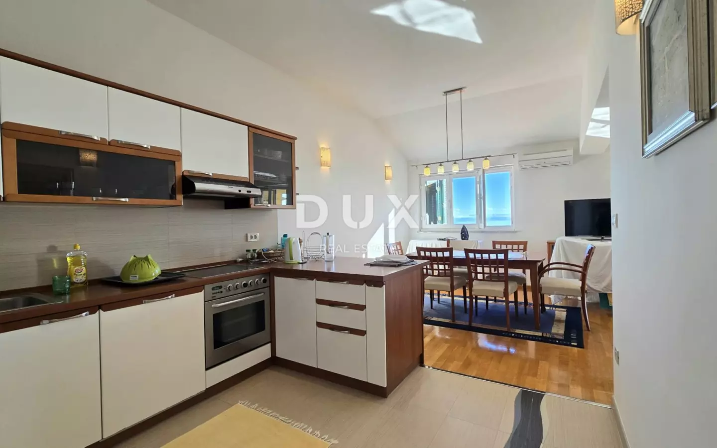 2-bedroom Apartment In Ičići, Croatia (94 M²)
