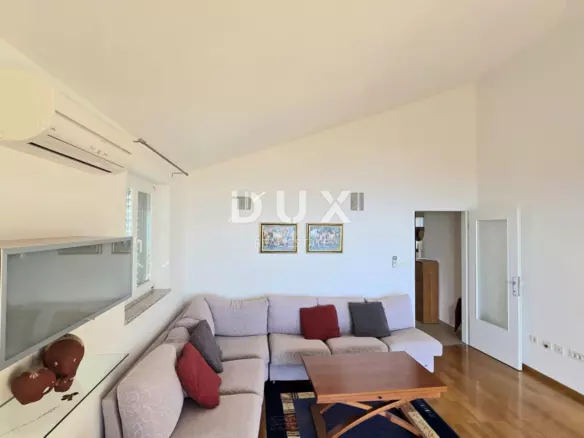 2-bedroom Apartment In Ičići, Croatia (94 M²)