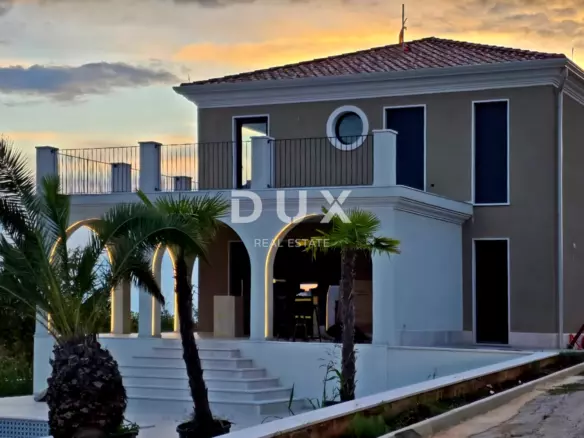3-bedroom Villa In Buje, Croatia (384 M²)