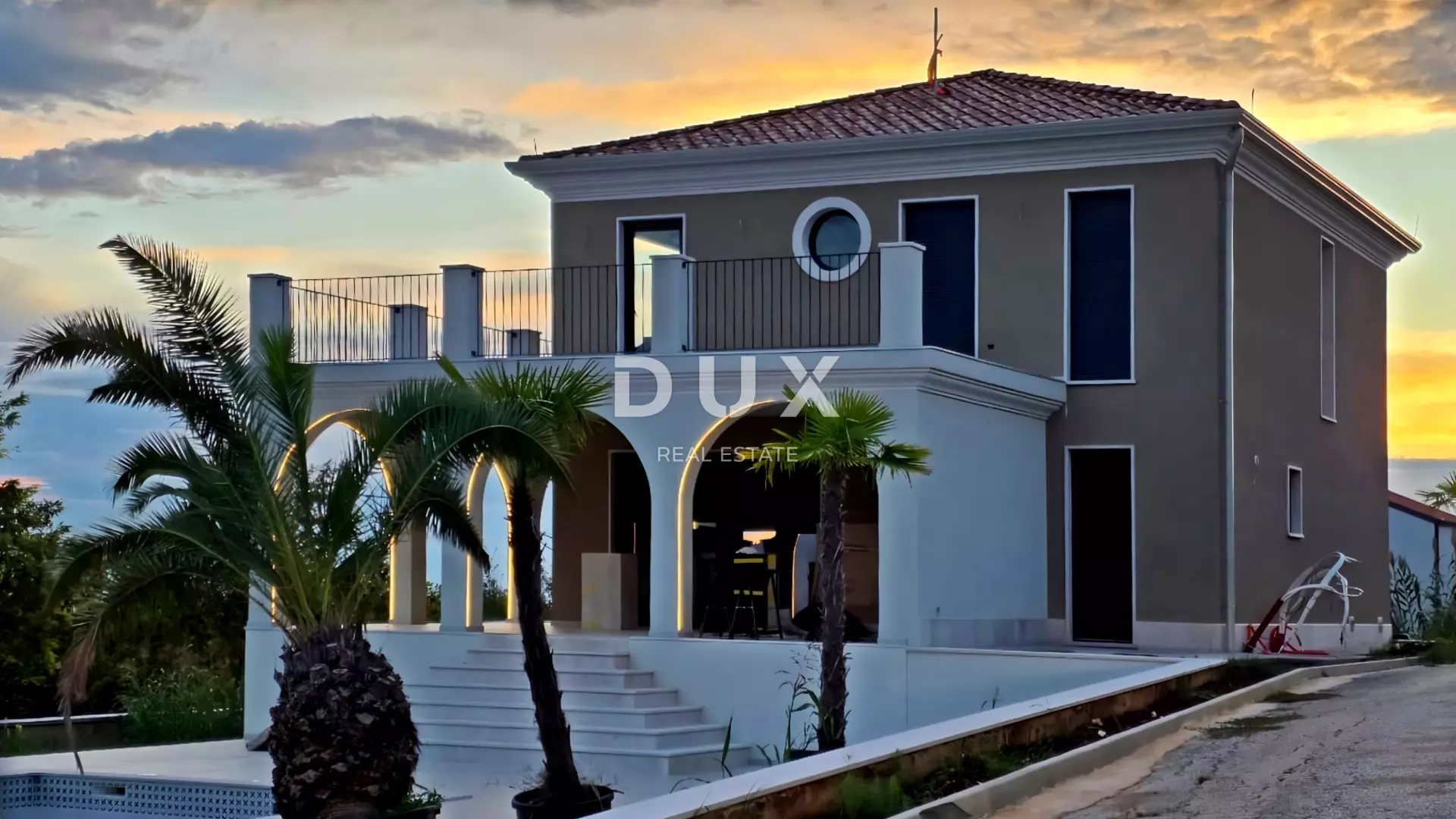 3-bedroom Villa In Buje, Croatia (384 M²)