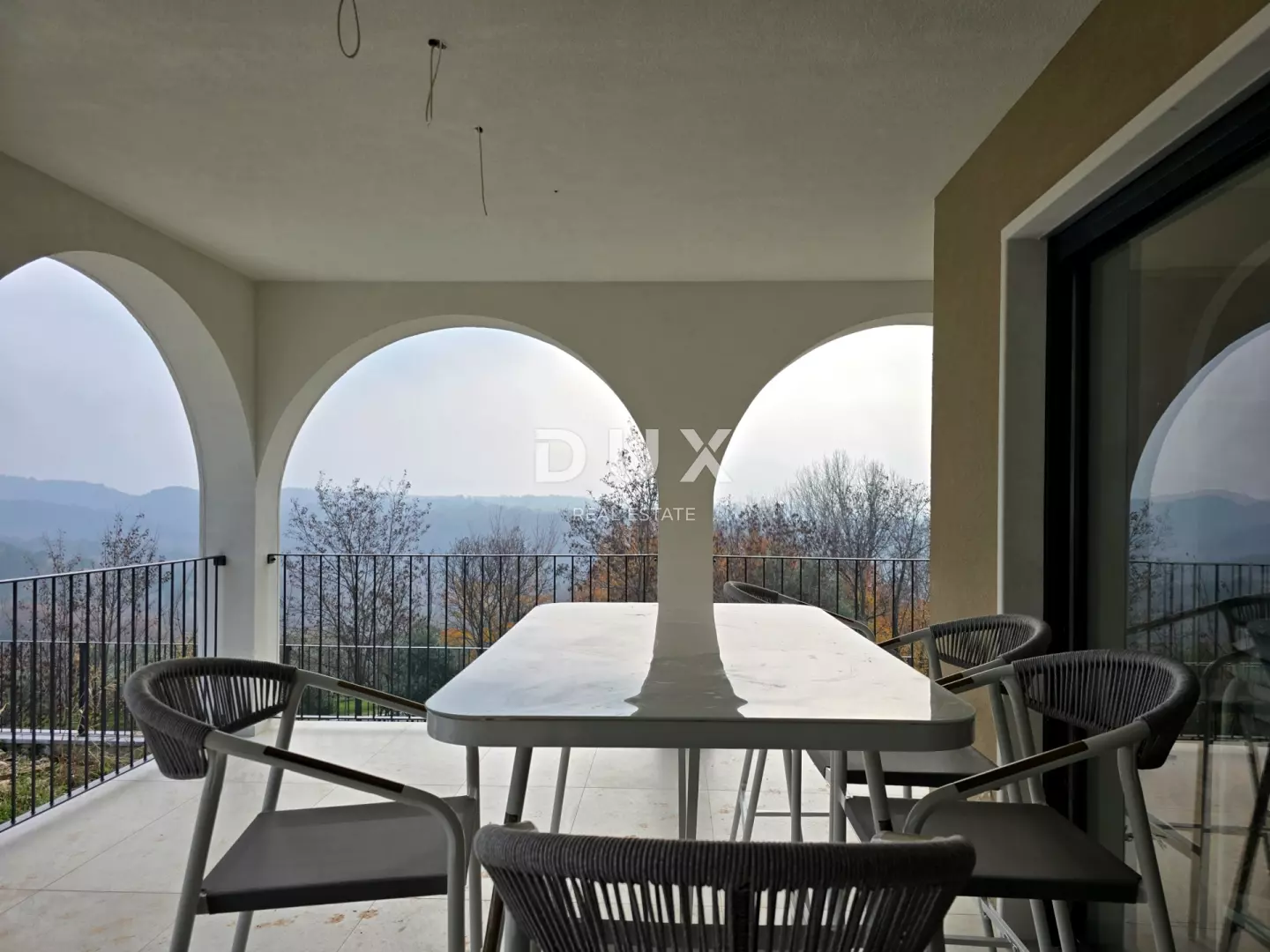 3-bedroom Villa In Buje, Croatia (384 M²)