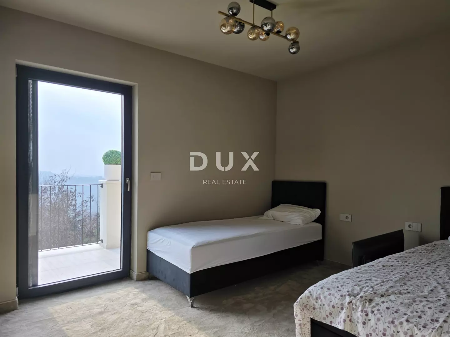3-bedroom Villa In Buje, Croatia (384 M²)