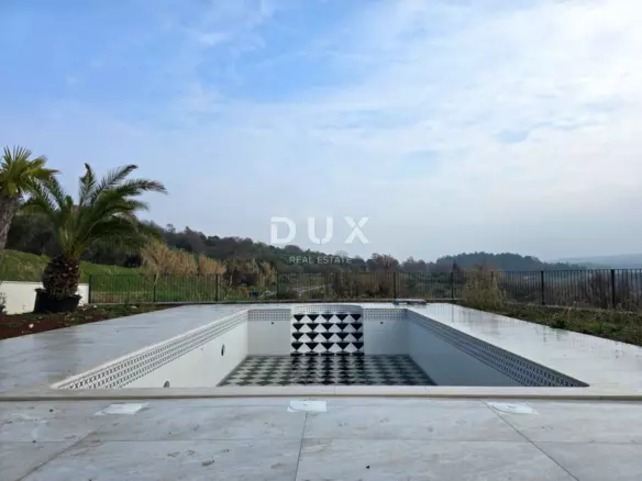 3-bedroom Villa In Buje, Croatia (384 M²)