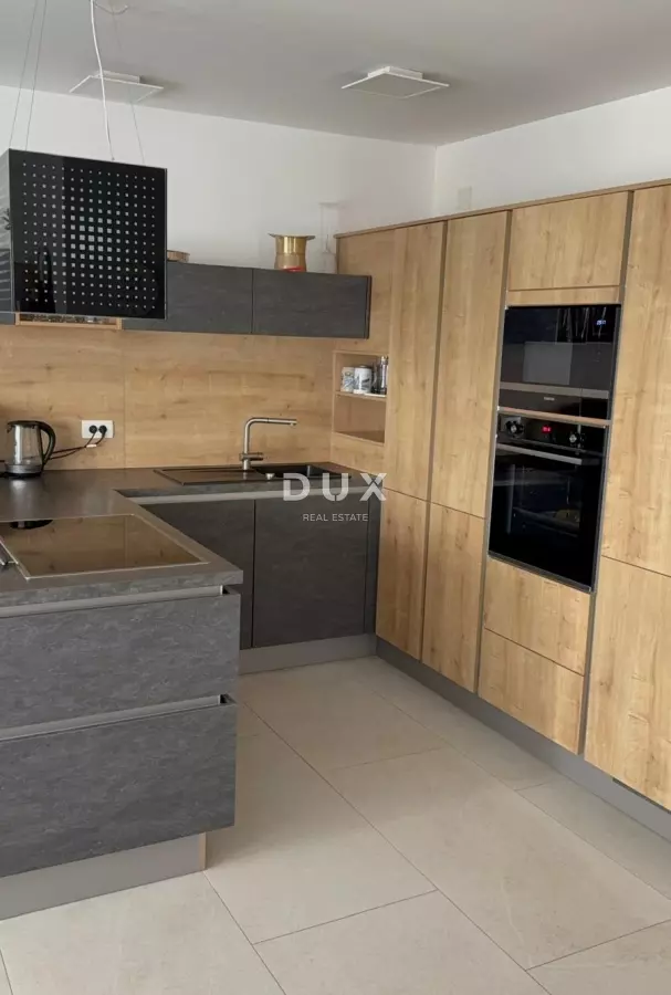 2-bedroom Apartment In Linardići, Croatia (83 M²)