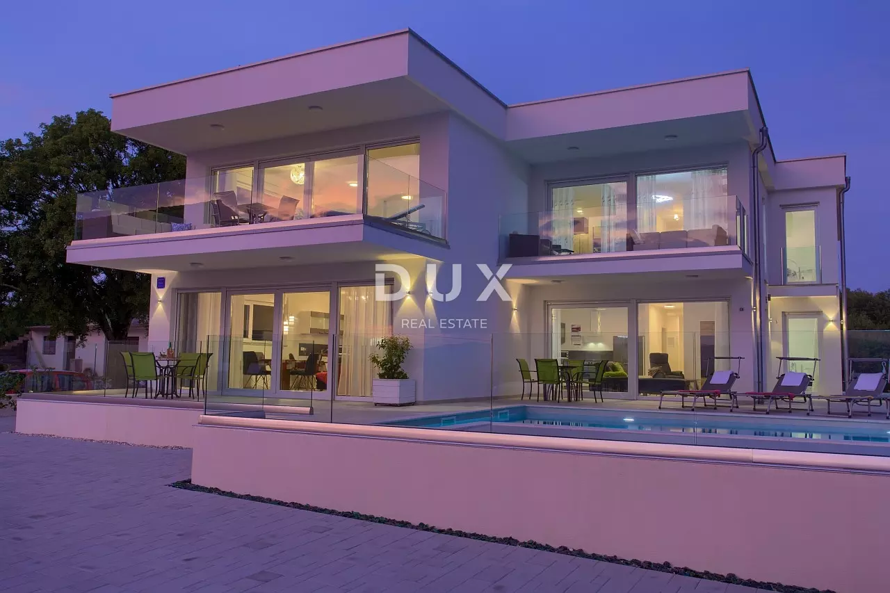 2-bedroom Apartment In Linardići, Croatia (83 M²)