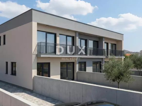 3-bedroom Apartment In Barbat Na Rabu, Croatia (120,04 M²)