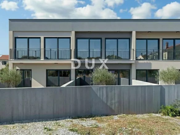 3-bedroom Apartment In Barbat Na Rabu, Croatia (123,4 M²)