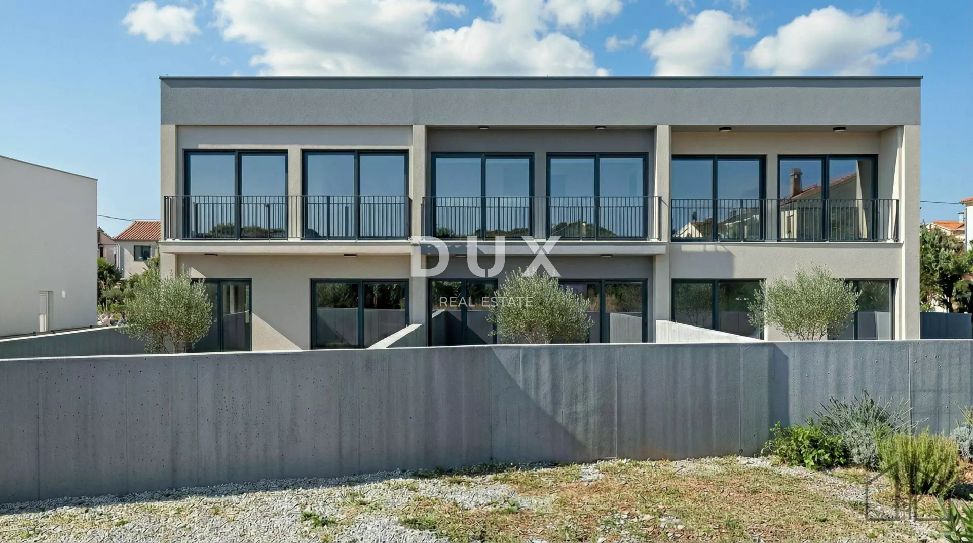 3-bedroom Apartment In Barbat Na Rabu, Croatia (120,04 M²)