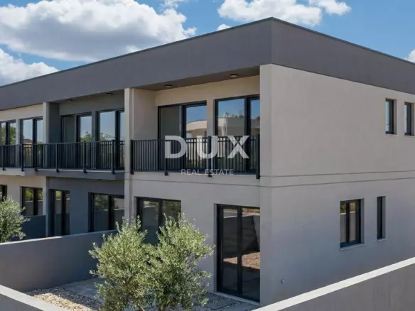 3-bedroom Apartment In Barbat Na Rabu, Croatia (120,04 M²)