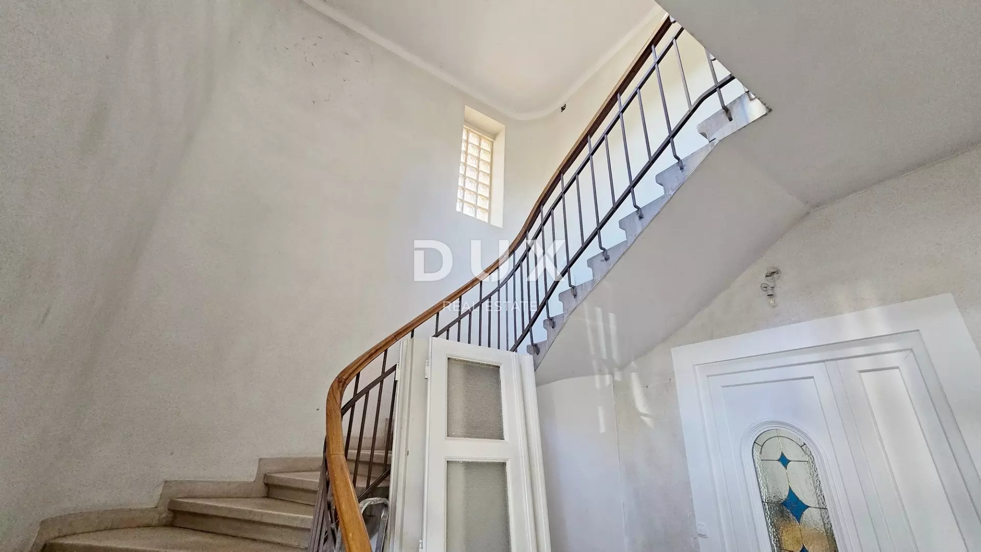 4-bedroom Apartment In Belveder, Croatia (265,54 M²)