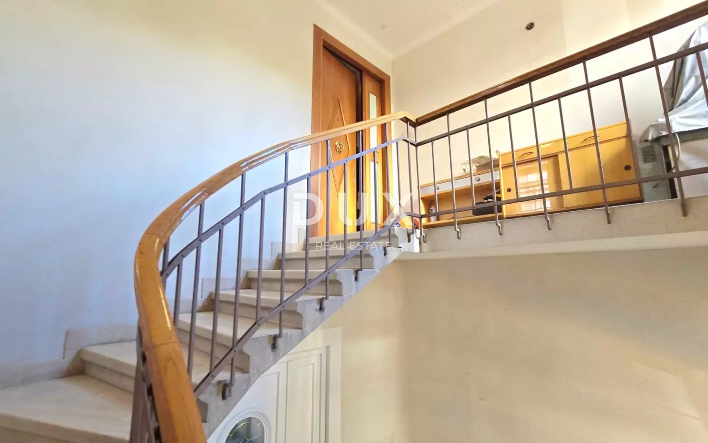 4-bedroom Apartment In Belveder, Croatia (265,54 M²)
