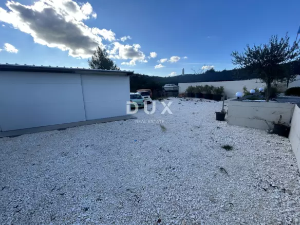 Land In Bilice, Croatia (402 M²)