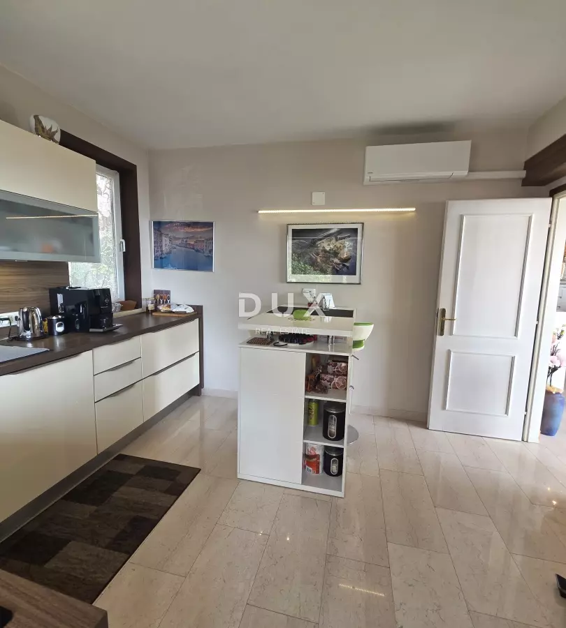 2-bedroom Apartment In Lovran, Croatia (87 M²)