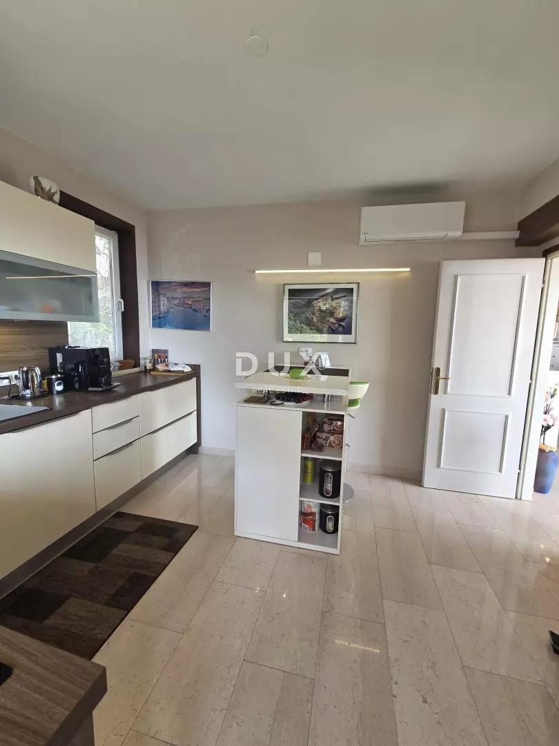 2-bedroom Apartment In Lovran, Croatia (87 M²)
