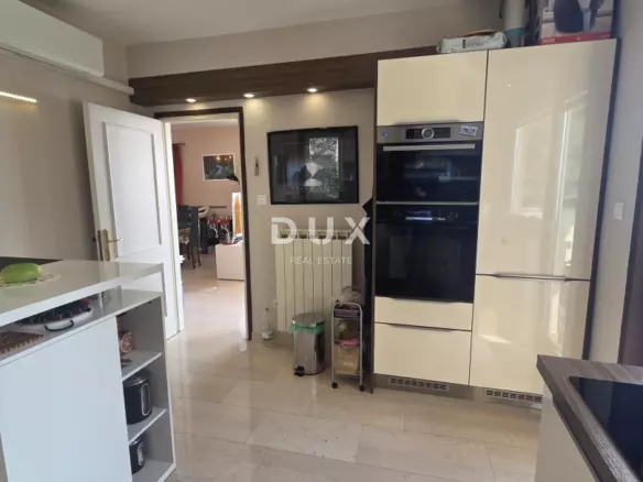 2-bedroom Apartment In Lovran, Croatia (87 M²)