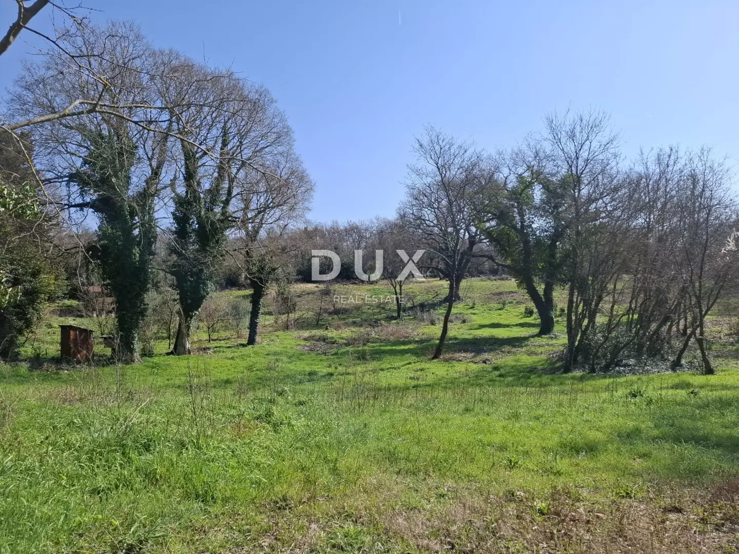 Land In Pinezići, Croatia (1.137 M²)