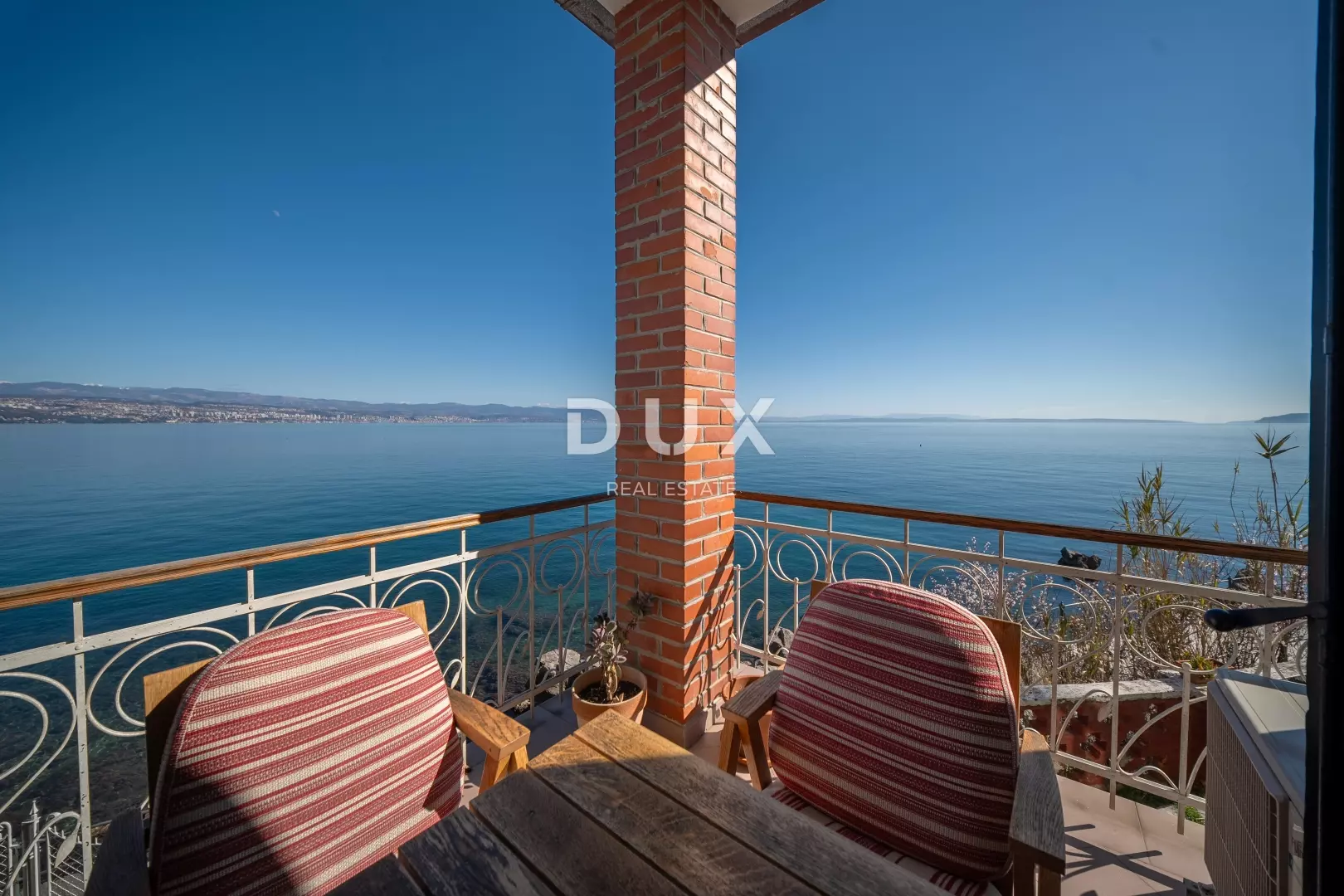 2-bedroom Apartment In Ičići, Croatia (75 M²)
