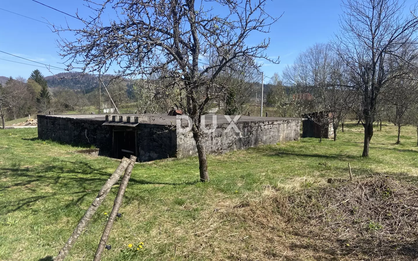 Land In Petrovići, Croatia (1.748 M²)