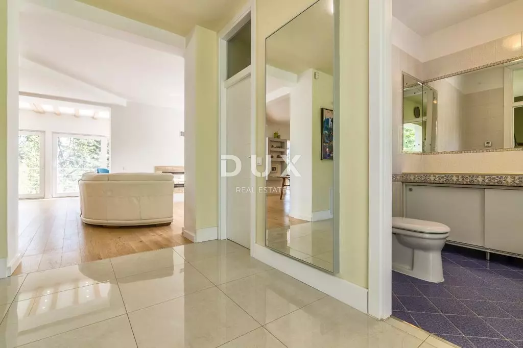 4-bedroom Villa In Šestine, Croatia (310 M²)