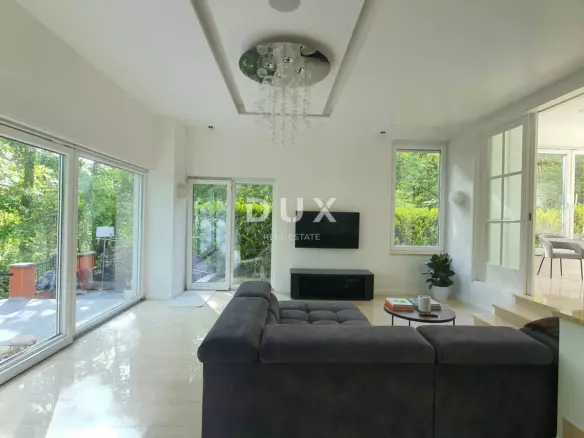 5-bedroom Villa In Remete, Croatia (675 M²)