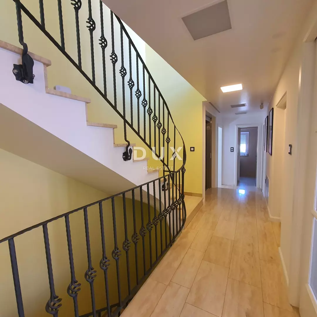 5-bedroom Villa In Remete, Croatia (675 M²)